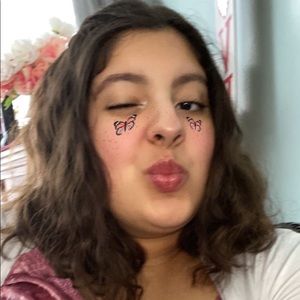 Meet your Posher, Sofia